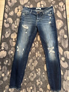 Buckle Women's Dark Blue Distressed Skinny Jeans